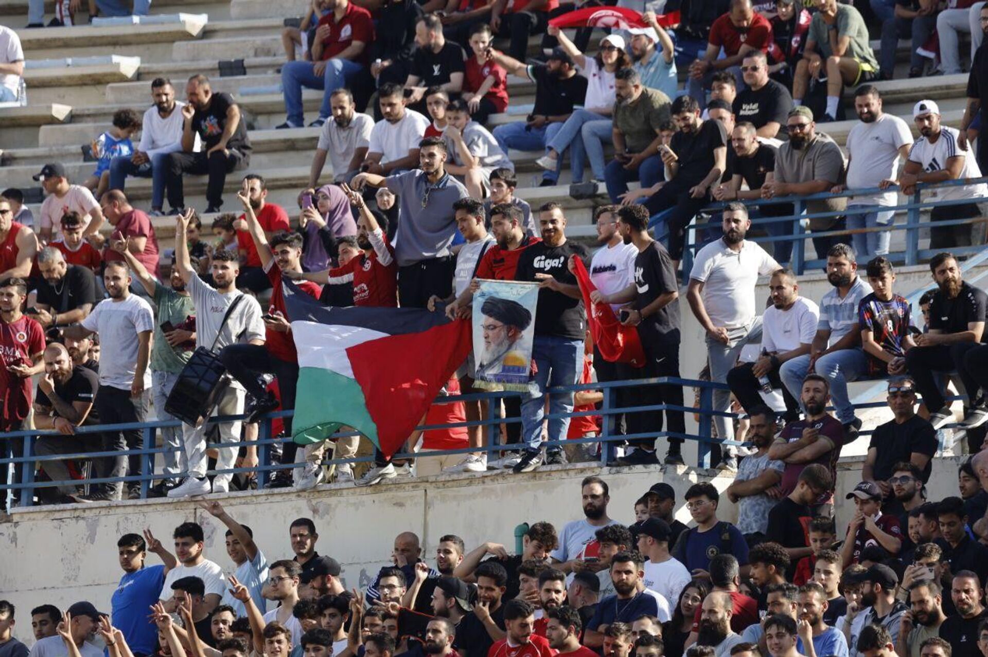 عودة الحياة إلى المدينة الرياضية في بيروت بعد انقطاع دام ست سنوات - سبوتنيك عربي, 1920, 23.05.2025