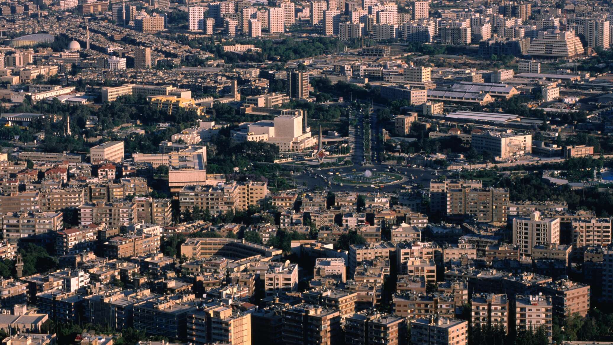 الداخلية السورية تجري تغييرات كبيرة بقيادات الأجهزة الأمنية في 12 محافظة