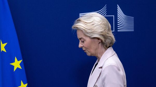 رئيسة المفوضية الأوروبية أورسولا فون دير لاين - سبوتنيك عربي