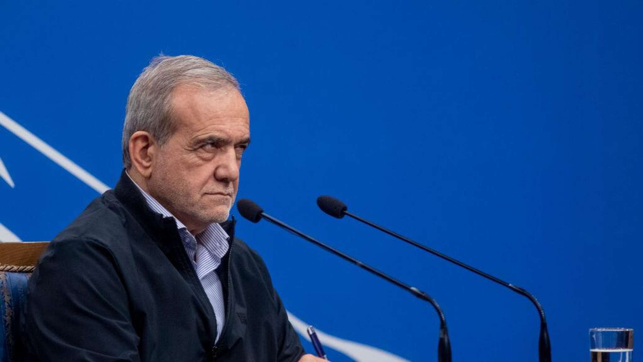 الرئيس الإيراني: لن نموت جوعا إذا تعرضنا لعقوبات جديدة