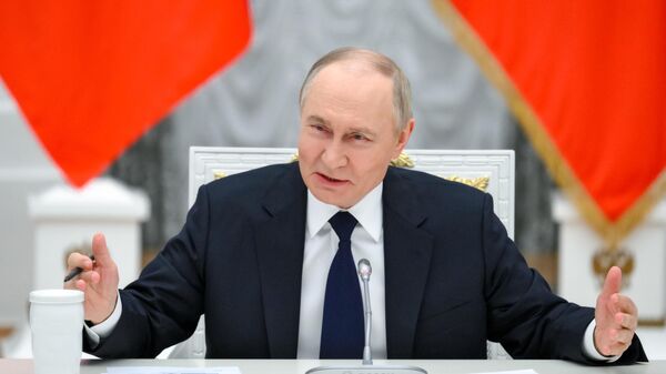  الرئيس الروسي فلاديمير بوتين - سبوتنيك عربي