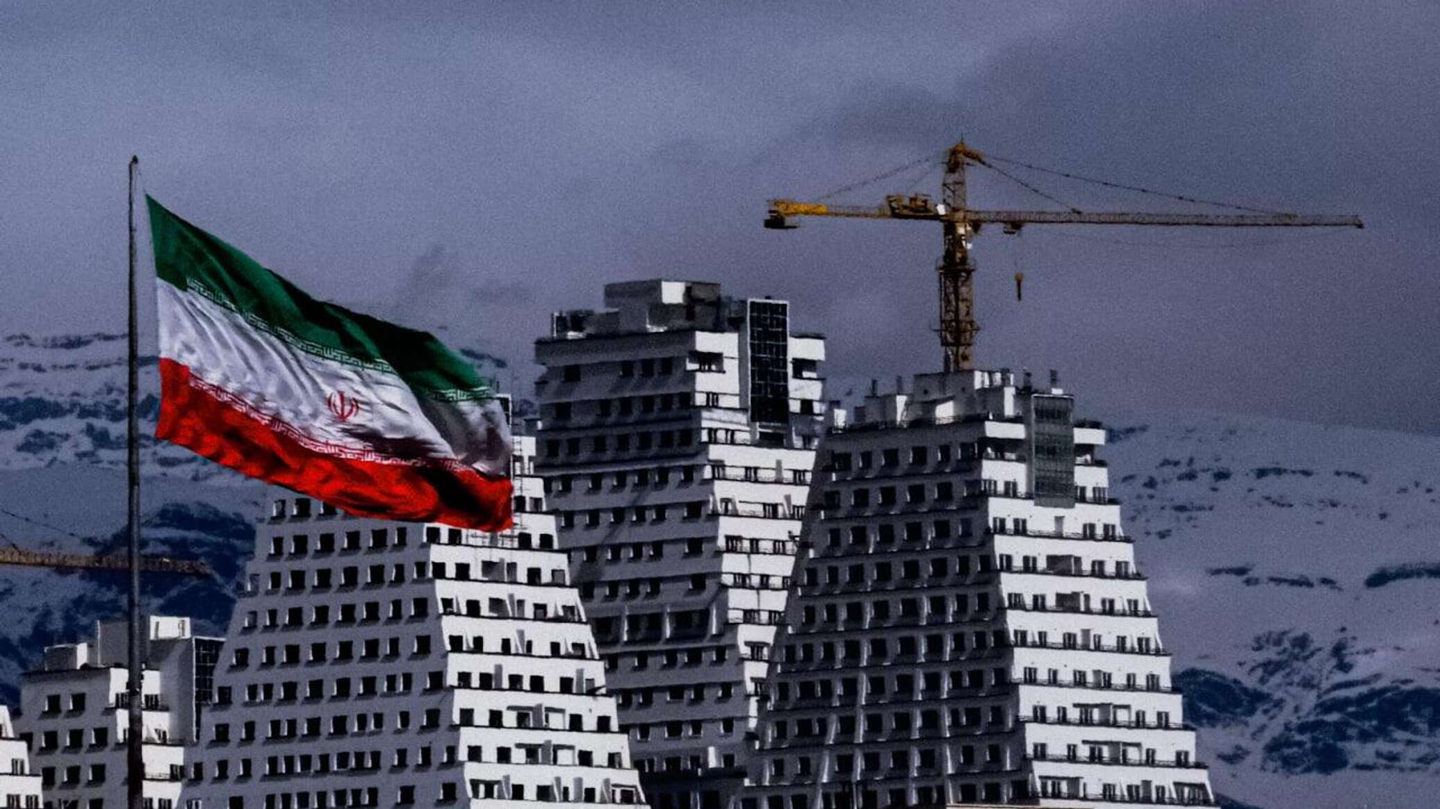 أعضاء لجنة الأمن القومي في البرلمان الإيراني يطالبون بانسحاب طهران من معاهدة "حظر الانتشار النووي"