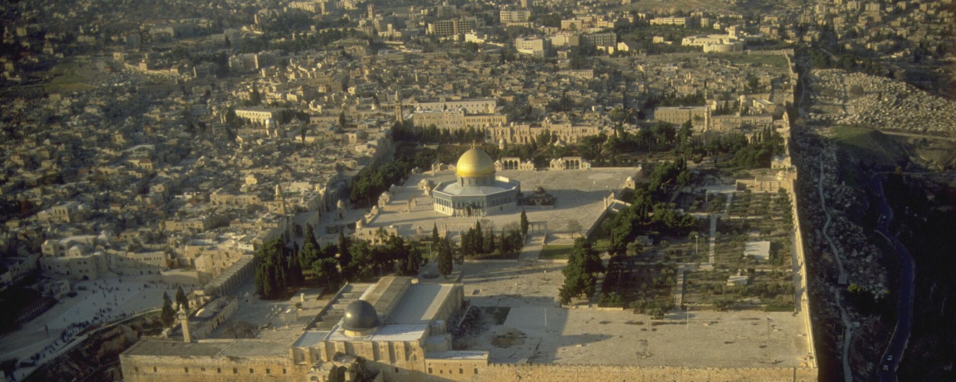 المسجد الأقصى - سبوتنيك عربي, 1920, 27.05.2025