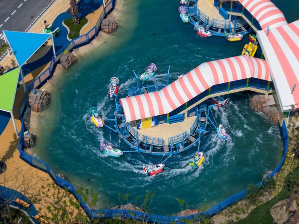  صورة جوية لمنتجع ليغولاند تظهر لعبة مائية مصممة بعناية فائقة. - سبوتنيك عربي