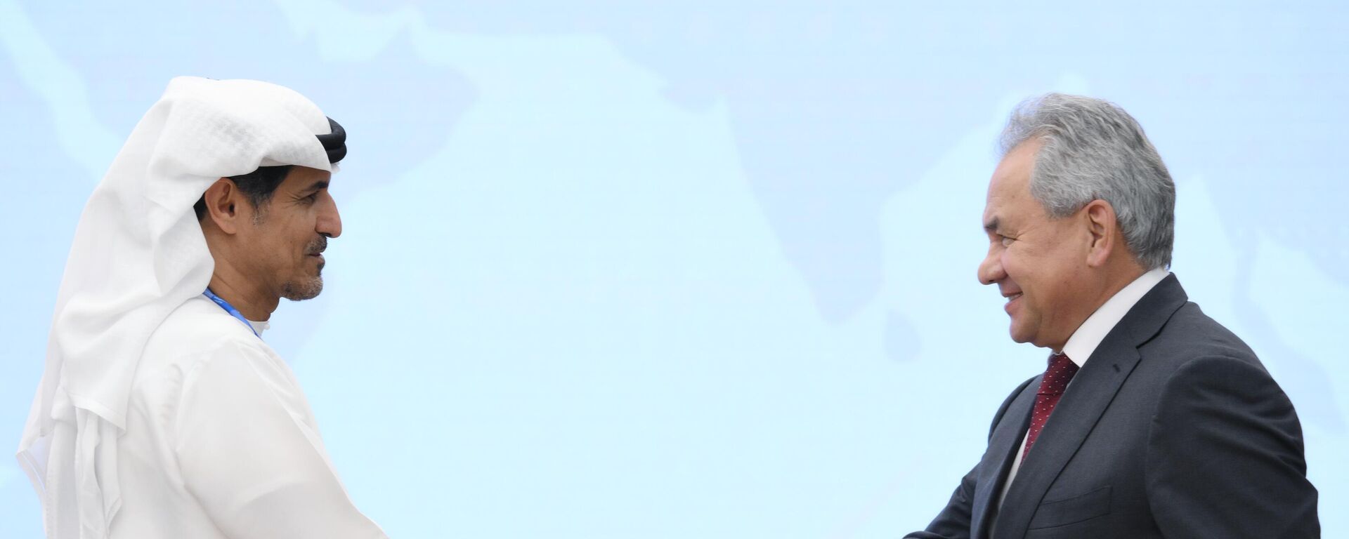  لقطات من الاجتماع الذي عقد بين الوفد الروسي برئاسة سكرتير مجلس الأمن الروسي، سيرغي شويغو، والوفد الإماراتي برئاسة الأمين العام للمجلس الأعلى للأمن علي الشامسي. - سبوتنيك عربي, 1920, 28.05.2025