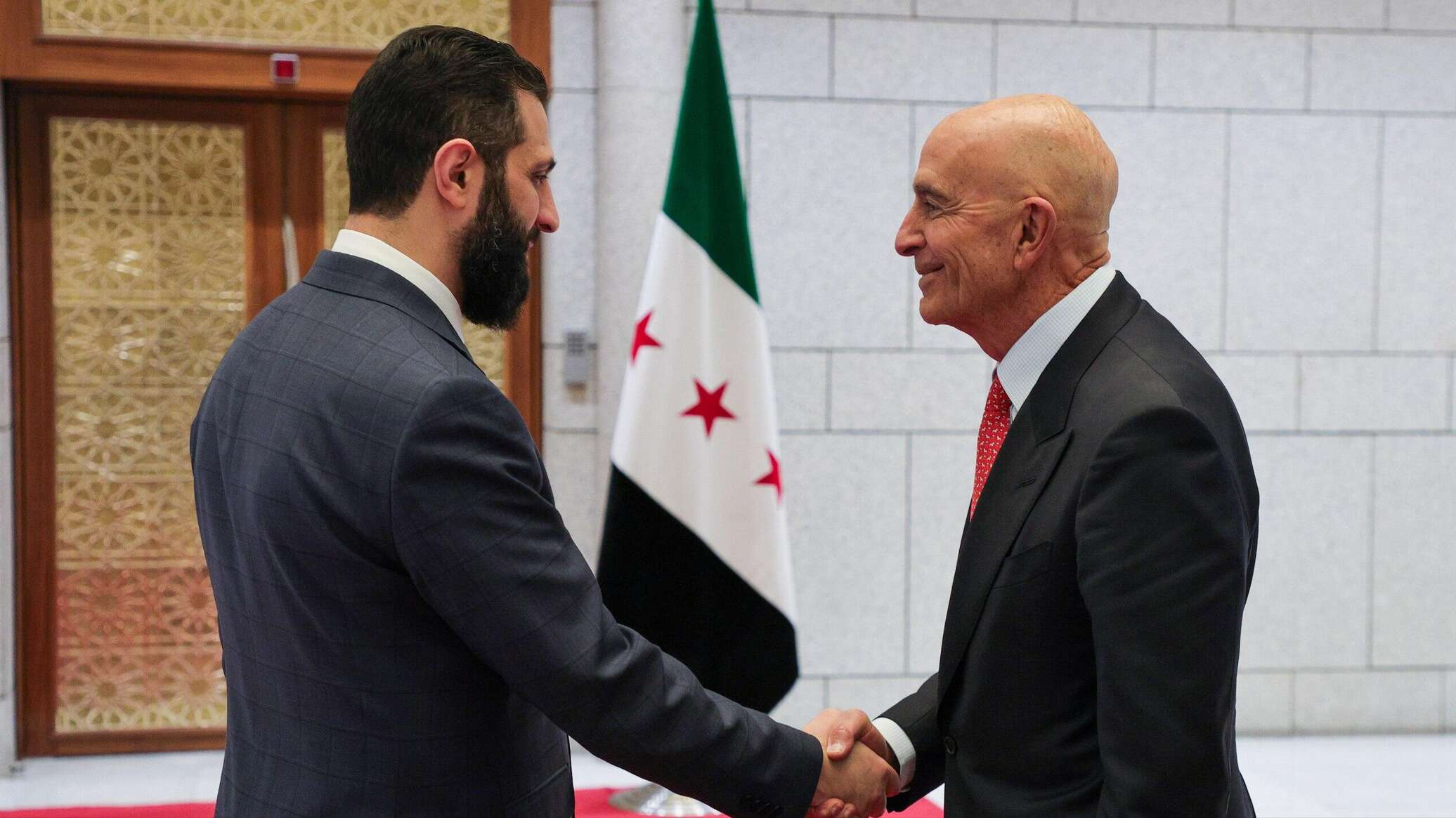 المبعوث الأمريكي الخاص إلى سوريا يكشف نية ترامب تجاه دمشق ومقترحا للتهدئة مع إسرائيل