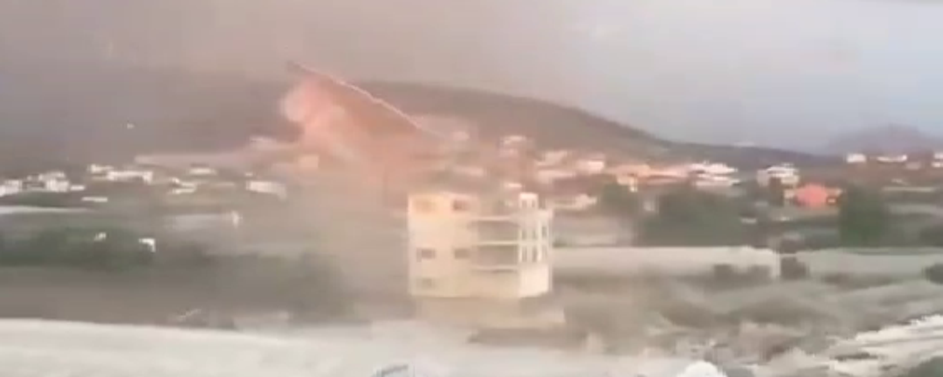 صورة للإعصار الذي ضرب مدينة غازي باشا التركية  - سبوتنيك عربي, 1920, 30.05.2025