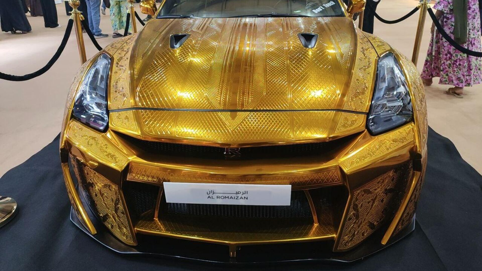 صورة لسيارة في مركز إكسبو الشارقة في الإمارات العربية المتحدة صورة لسيارة في مركز إكسبو الشارقة في الإمارات العربية المتحدة - سبوتنيك عربي, 1920, 02.06.2025