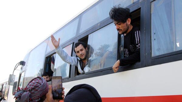 عملية تبييض سجون ثانية بين الحكومة السورية وقسد في حلب  - سبوتنيك عربي