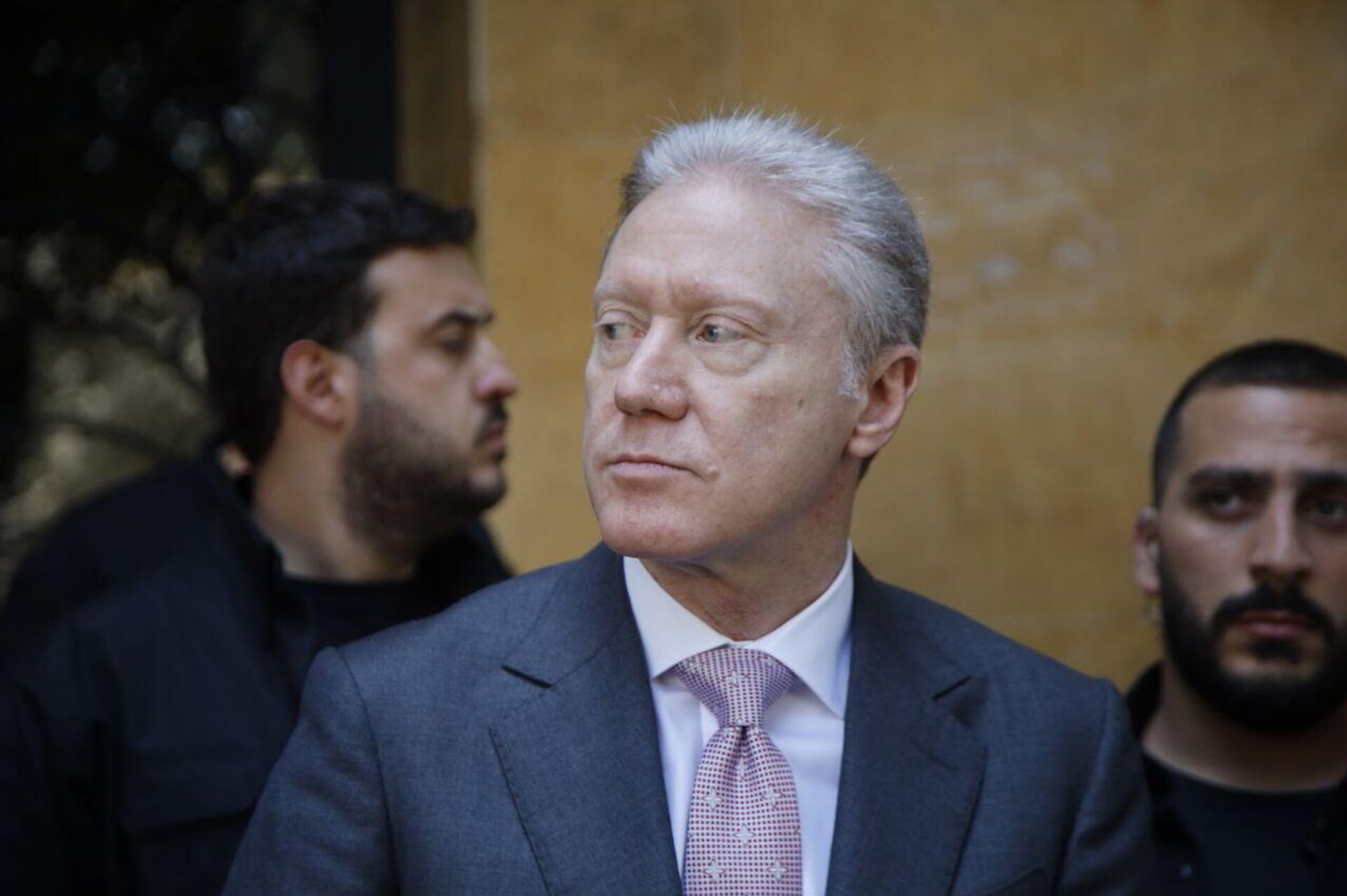 صور لوصول وزير الخارجية الإيراني عباس عراقجي إلى العاصمة اللبانية بيروت صور لوصول وزير الخارجية الإيراني عباس عراقجي إلى العاصمة اللبانية بيروت - سبوتنيك عربي, 1920, 03.06.2025