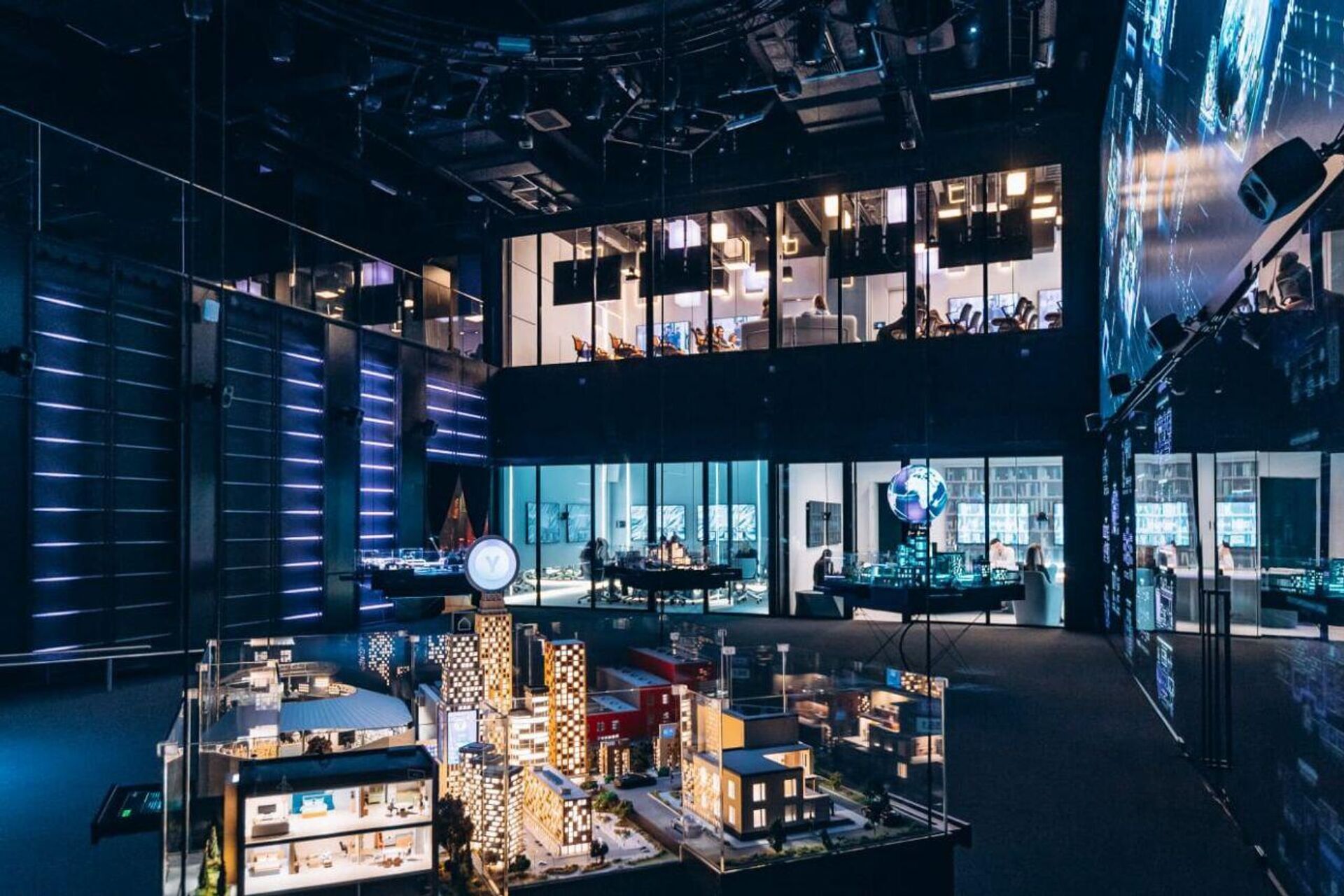 سايبرس الروسية والعضيد القطرية تطلقان مركز أمن سيبراني وبرنامج تدريبي في قطر - سبوتنيك عربي, 1920, 03.06.2025