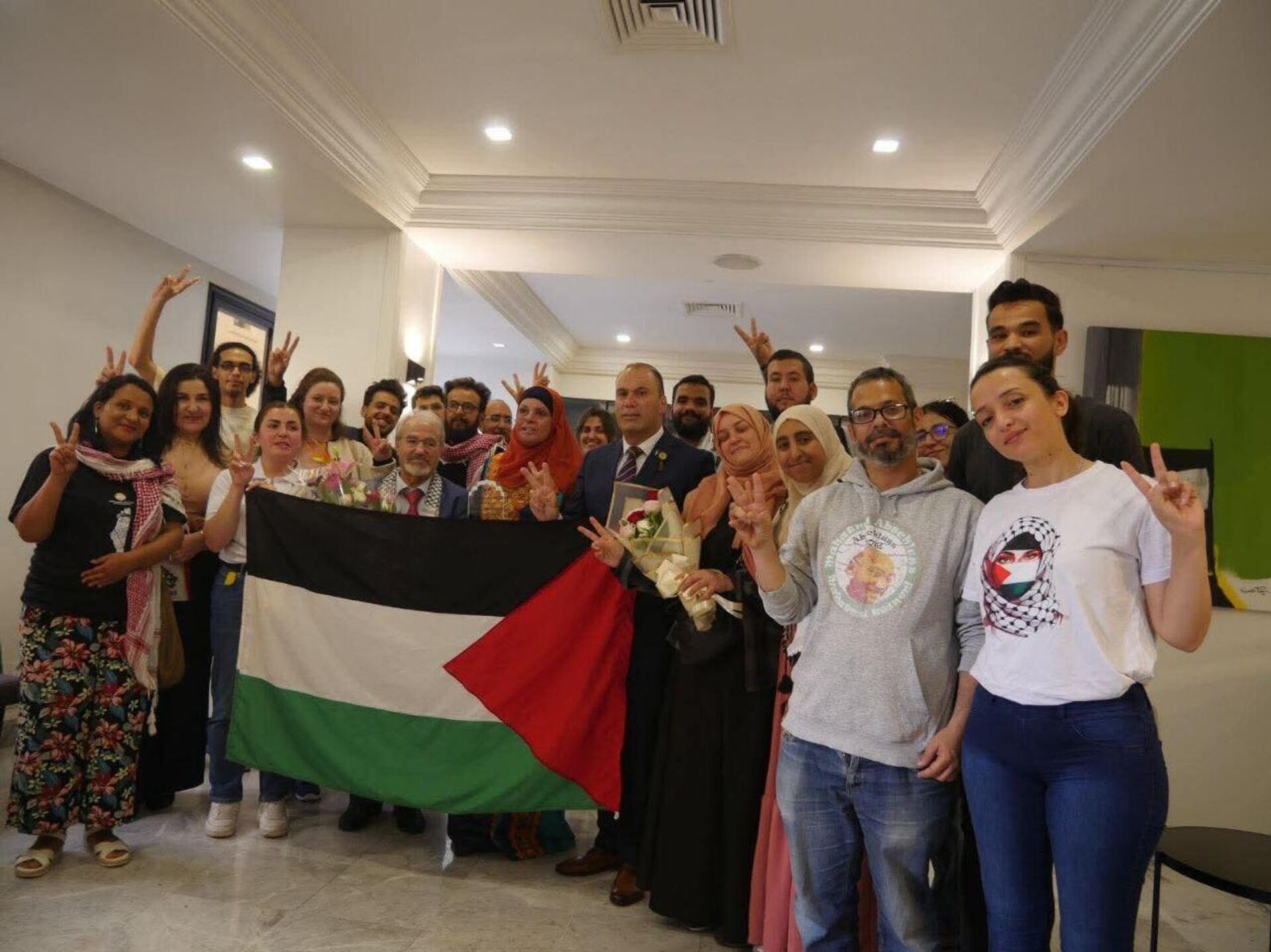 قافلة الصمود البرية التونسية تتجه إلى معبر رفح المصري في مبادرة شعبية لكسر الحصار على غزة - سبوتنيك عربي, 1920, 05.06.2025