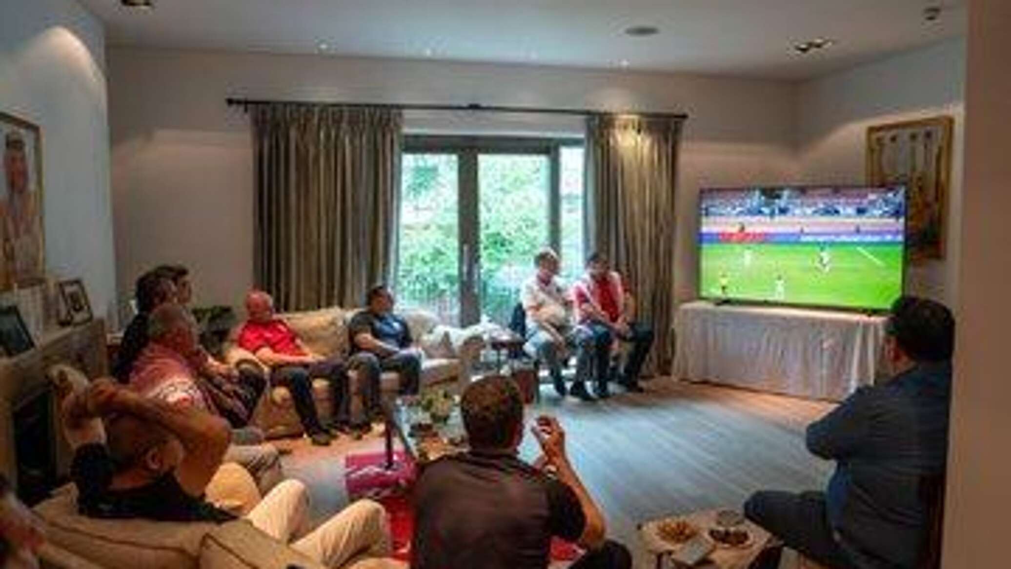 الملك الأردني يعلق على تأهل منتخب بلاده إلى كأس العالم 2026.. صور