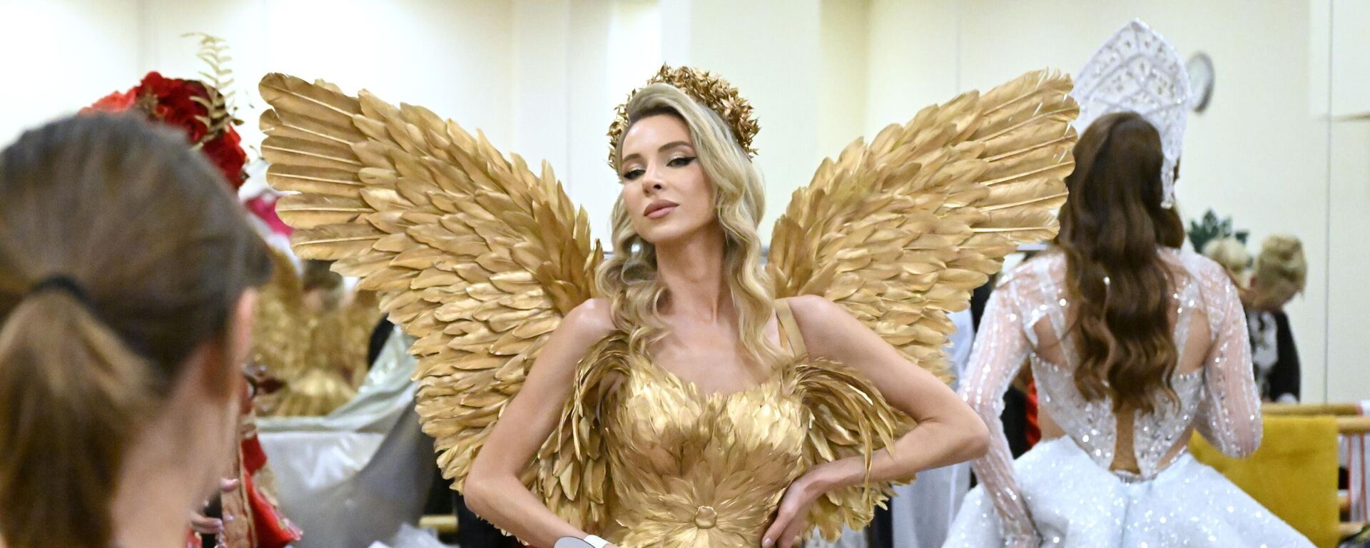 Участницы финала 10-го Всероссийского конкурса красоты и материнства Миссис Россия Мира, Россия - سبوتنيك عربي, 1920, 07.06.2025