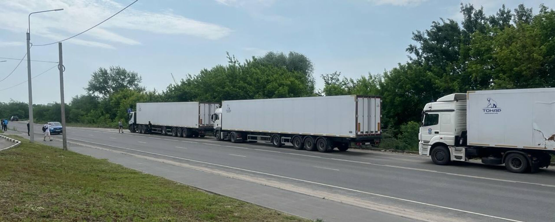 الشاحنات التي تحمل جثث الجنود الأوكرانيين التي رفض نظام كييف تسلمها  - سبوتنيك عربي, 1920, 08.06.2025