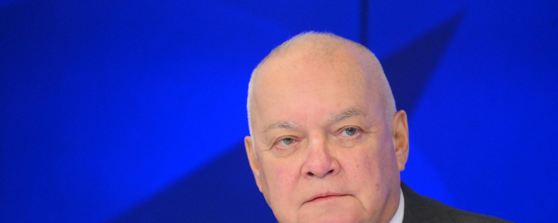  المدير العالم لوكالة الأنباء الدولية روسيا سيغودنيا، التي تضم وكالة الأنباء الدولية سبوتنيك، دميتري كيسيليوف - سبوتنيك عربي, 1920, 03.07.2025