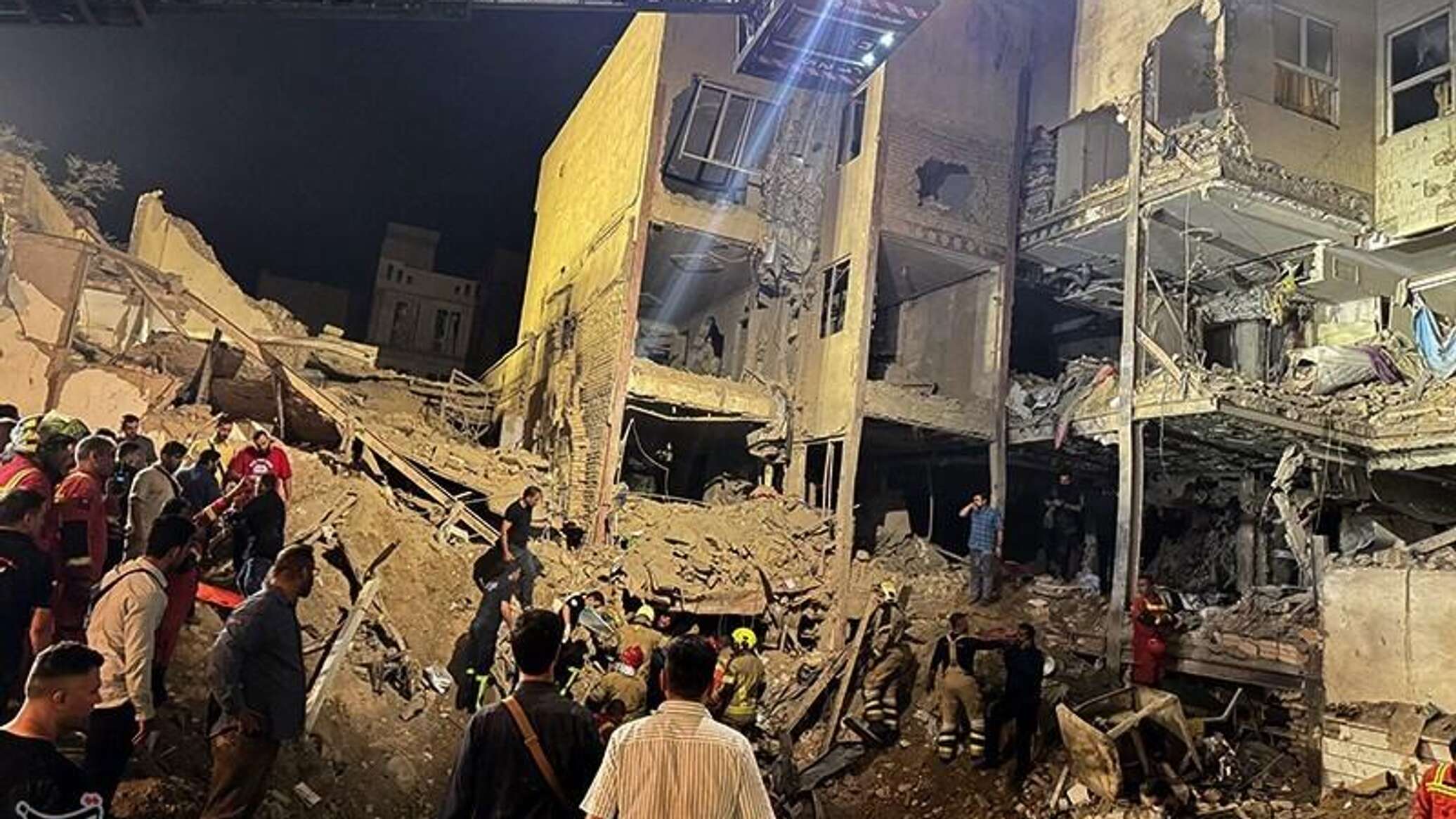 الولايات المتحدة تؤكد أن الساعات الـ 24-48 المقبلة حاسمة في الصراع مع إيران