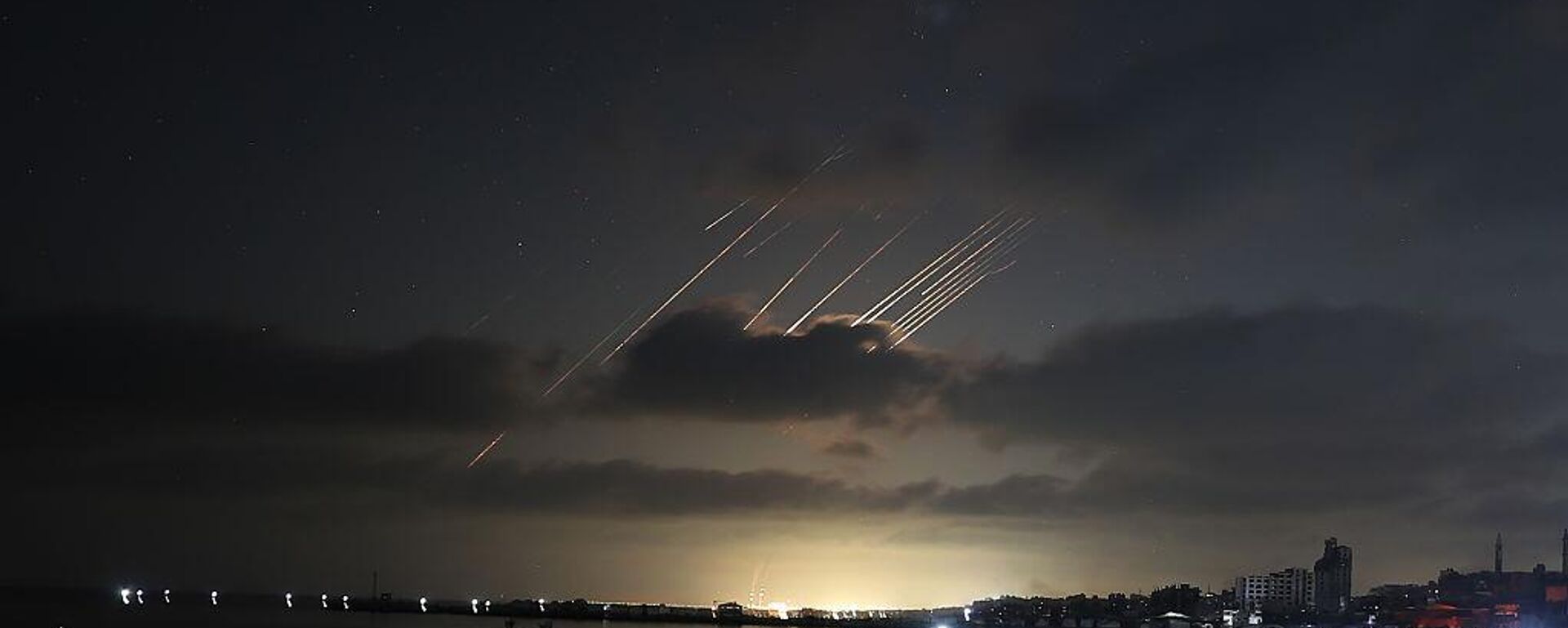 إيران تشن هجوما على إسرائيل - سبوتنيك عربي, 1920, 24.06.2025