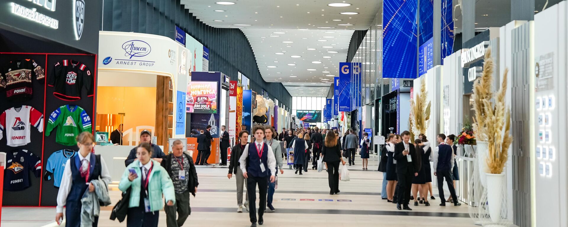 الاستعدادات لمنتدى سانت بطرسبرغ الاقتصادي الدولي-2025 - سبوتنيك عربي, 1920, 18.06.2025