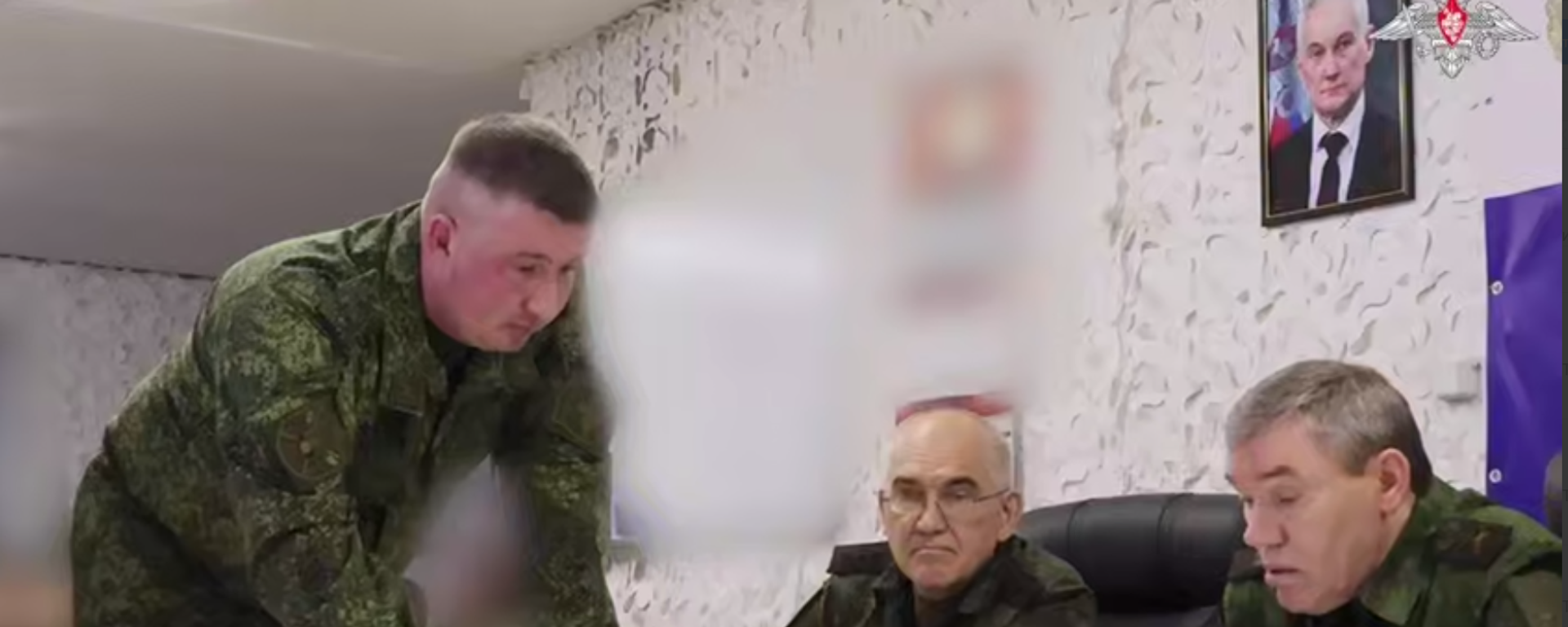 رئيس هيئة الأركان العامة للقوات المسلحة الروسية، الجنرال فاليري غيراسيموف، يتفقد عمل مجموعة قوات المركز - سبوتنيك عربي, 1920, 18.06.2025