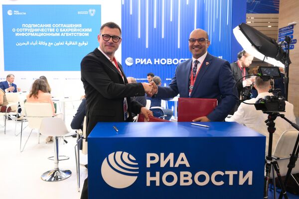مجموعة روسيا سيغودنيا الإعلامية توسع شبكة شركائها في البحرين - سبوتنيك عربي