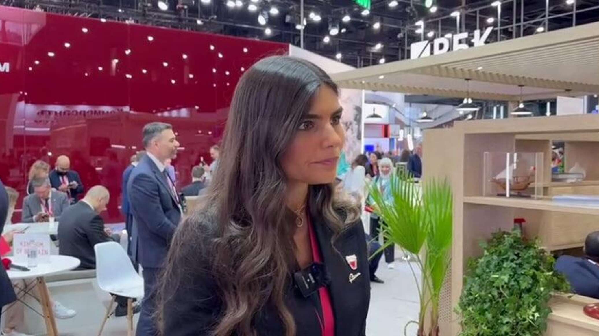 رئيسة هيئة البحرين للسياحة والمعارض تتحدث عن أهمية مشاركة بلادها في منتدى بطرسبورغ