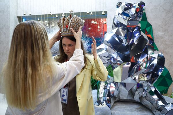 أنشطة كبيرة وحضور مميز ضمن منتدى بطرسبورغ الاقتصادي الدولي لعام 2025.  - سبوتنيك عربي