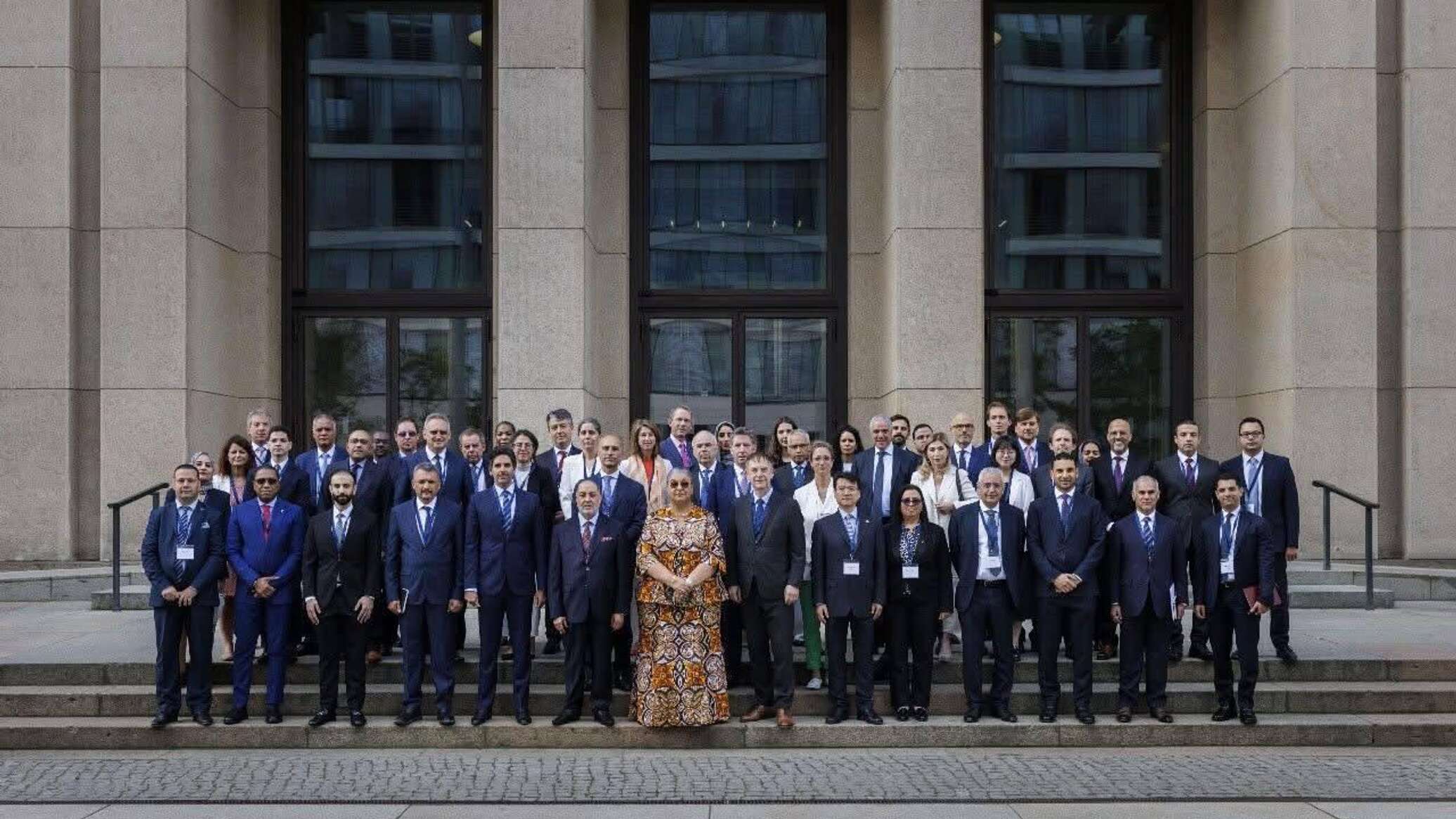 برلين تحتضن اجتماعا دوليا لدعم الحل السياسي في ليبيا وتحذر من مخاطر الانقسام وعودة العنف