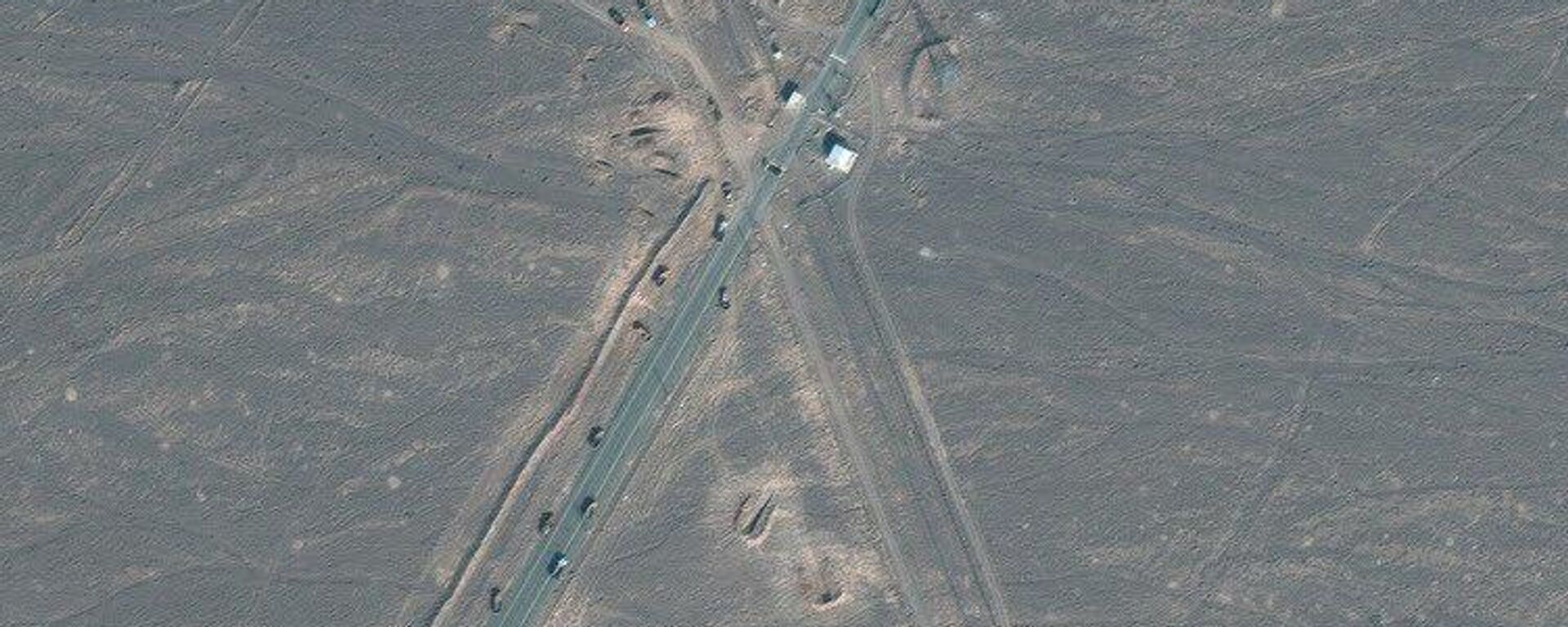 نشاط لشاحنات حول منشأة فوردو الإيرانية لتخصيب اليورانيوم - سبوتنيك عربي, 1920, 22.06.2025