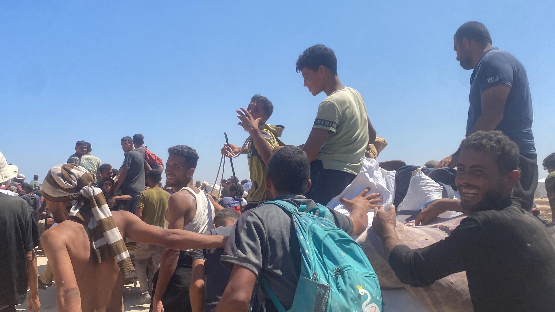 مراكز المساعدات في غزة... مصائد موت أثناء الحصول على بعض الطعام - سبوتنيك عربي, 1920, 23.06.2025