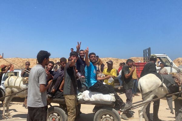 مراكز المساعدات في غزة... &quot;مصائد موت&quot; أثناء الحصول على بعض الطعام - سبوتنيك عربي