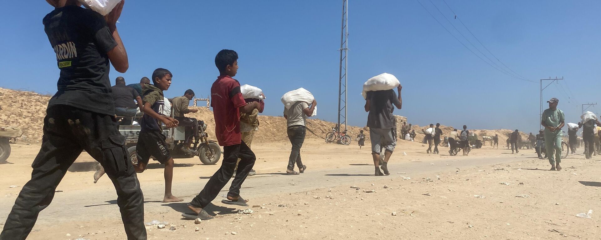 مراكز المساعدات في غزة... مصائد موت أثناء الحصول على بعض الطعام - سبوتنيك عربي, 1920, 26.07.2025