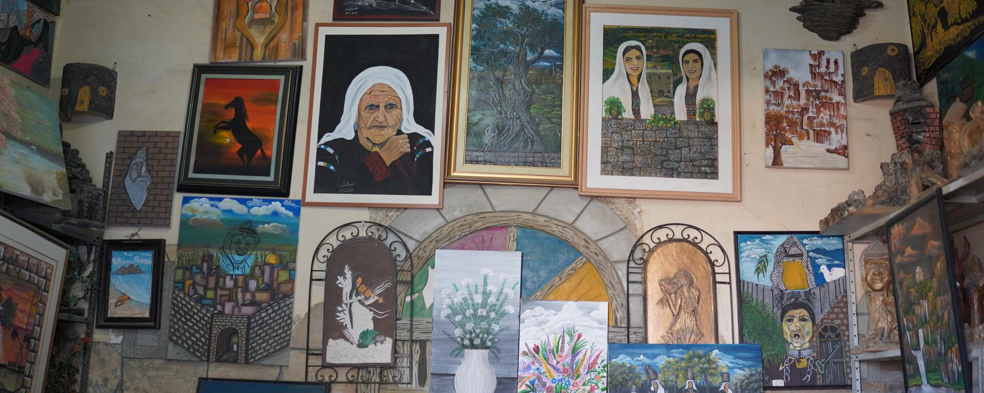 فنان تشكيلي يجسد الواقع الفلسطيني من خلال الرسم - سبوتنيك عربي, 1920, 25.06.2025