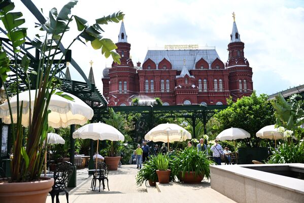 صورة تظهر جمال ساحة مانيجنايا.  - سبوتنيك عربي