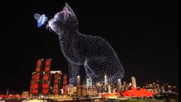 الصين... عرض ضوئي مذهل لـ1000 طائرة مسيرة - سبوتنيك عربي