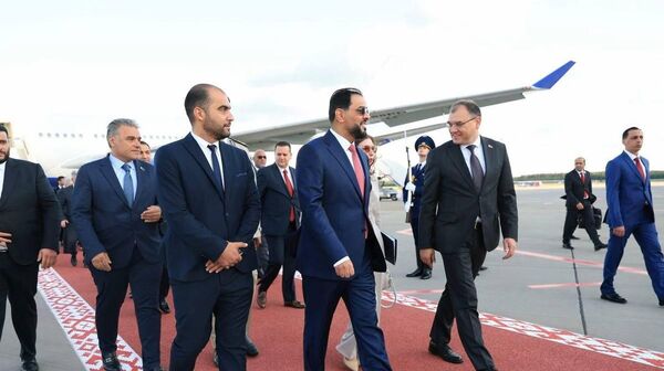 رئيس الحكومة الليبية المنبثقة عن البرلمان الليبي أسامة حماد يصل بيلاروسيا - سبوتنيك عربي