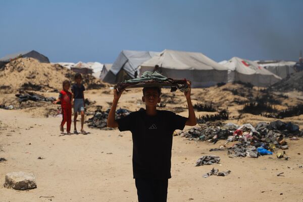 ميناء غزة يتحول من مكان للفرح والترفيه إلى ملاذ للنازحين الفارين من الموت - سبوتنيك عربي