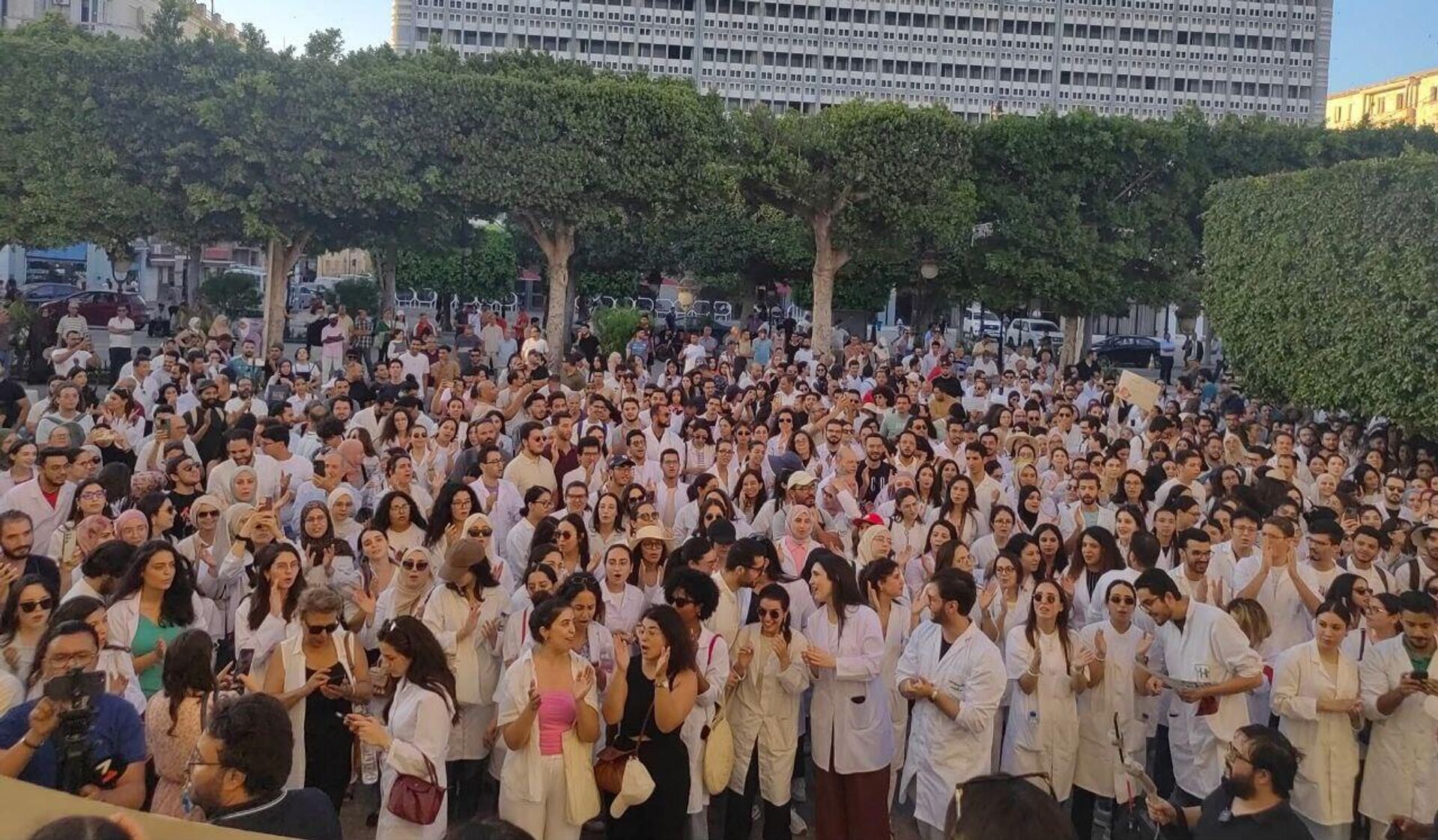  أزمة الأطباء الشبان في تونس - سبوتنيك عربي, 1920, 03.07.2025