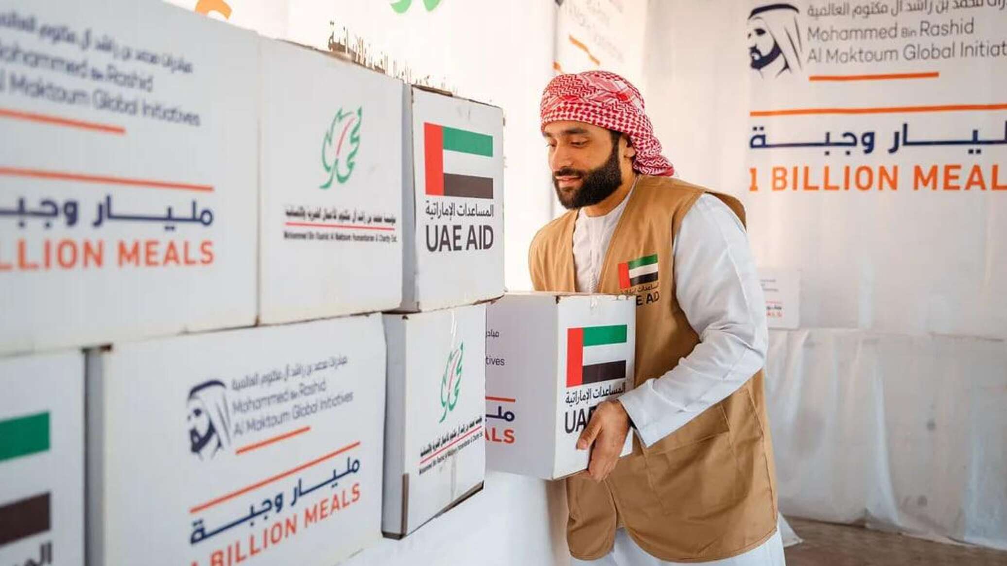 من وعد إلى إنجاز... دولة عربية توزع "مليار وجبة" حول العالم