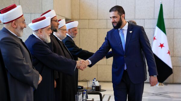  الشرع يلتقي وفد دار الفتوى اللبنانية
 - سبوتنيك عربي