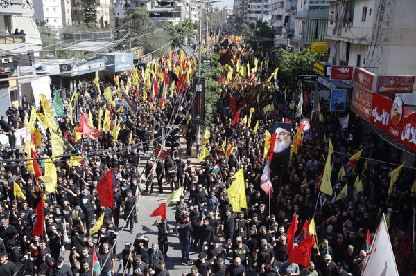 في العاشر من محرم.. مسيرة حاشدة في الضاحية الجنوبية للعاصمة اللبنانية بيروت - سبوتنيك عربي