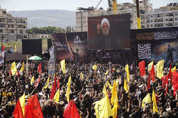 في العاشر من محرم.. مسيرة حاشدة في الضاحية الجنوبية للعاصمة اللبنانية بيروت - سبوتنيك عربي