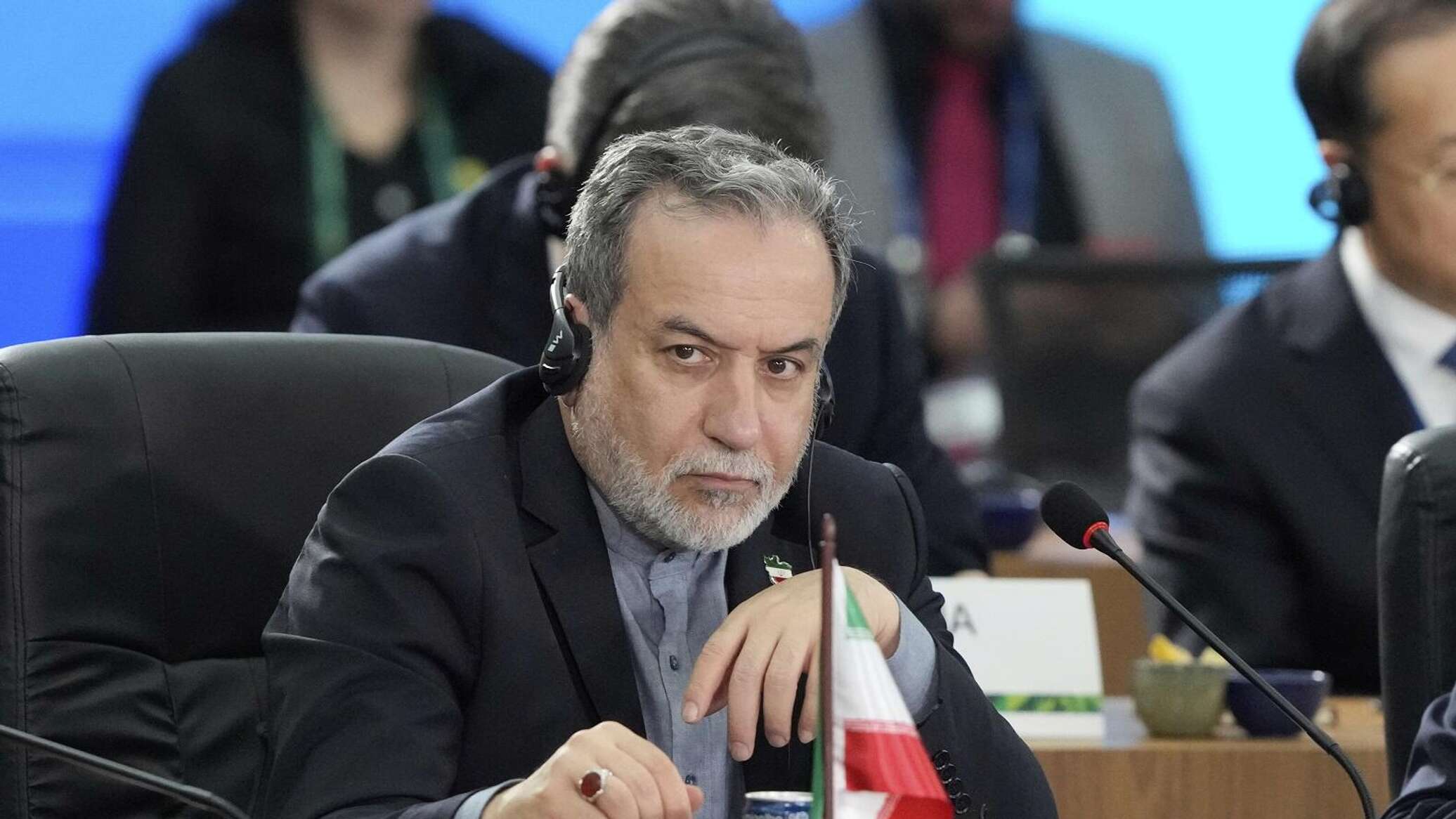 وزير الخارجية الإيراني: على واشنطن تقديم ضمانات حال عودتنا إلى المفاوضات