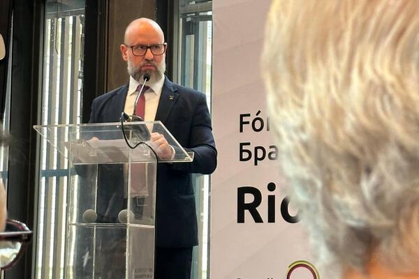 ملتقى الأعمال روسيا والبرازيل على هامش قمة بريكس ملتقى الأعمال روسيا والبرازيل على هامش قمة بريكس - سبوتنيك عربي