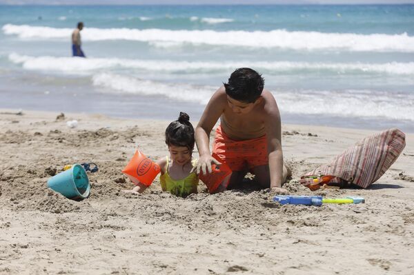 شاطئ صور ينبض بالحياة مجددًا - سبوتنيك عربي