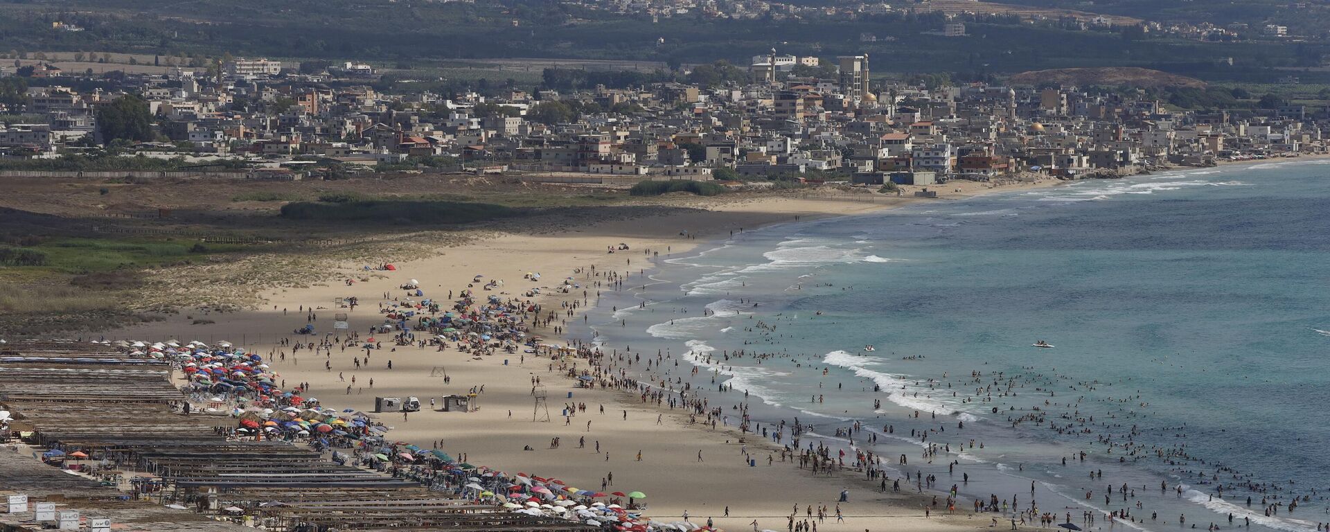 شاطئ صور ينبض بالحياة مجددًا - سبوتنيك عربي, 1920, 14.07.2025