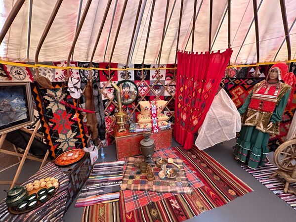 صورة من المهرجان السادس للجمعية الجغرافية الروسية "عجائب روسيا" في موسكو. - سبوتنيك عربي