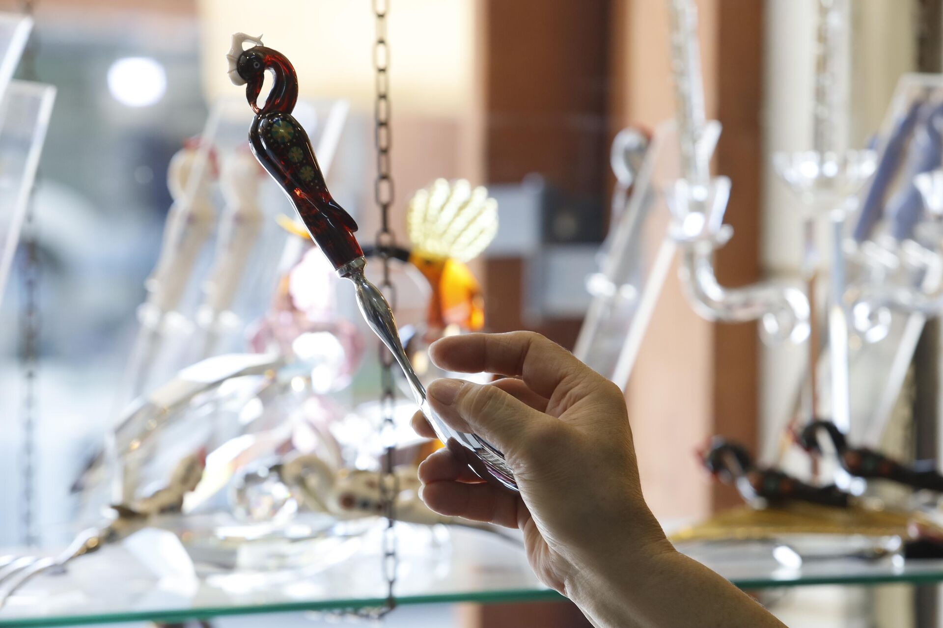 بين الأصالة والتجديد: السكاكين الجزينية تحاكي الزمن - سبوتنيك عربي, 1920, 16.07.2025