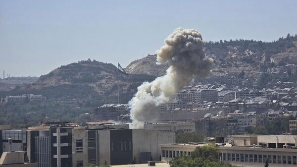 قصف إسرائيلي على مقر وزارة الدفاع السورية في دمشق - سبوتنيك عربي