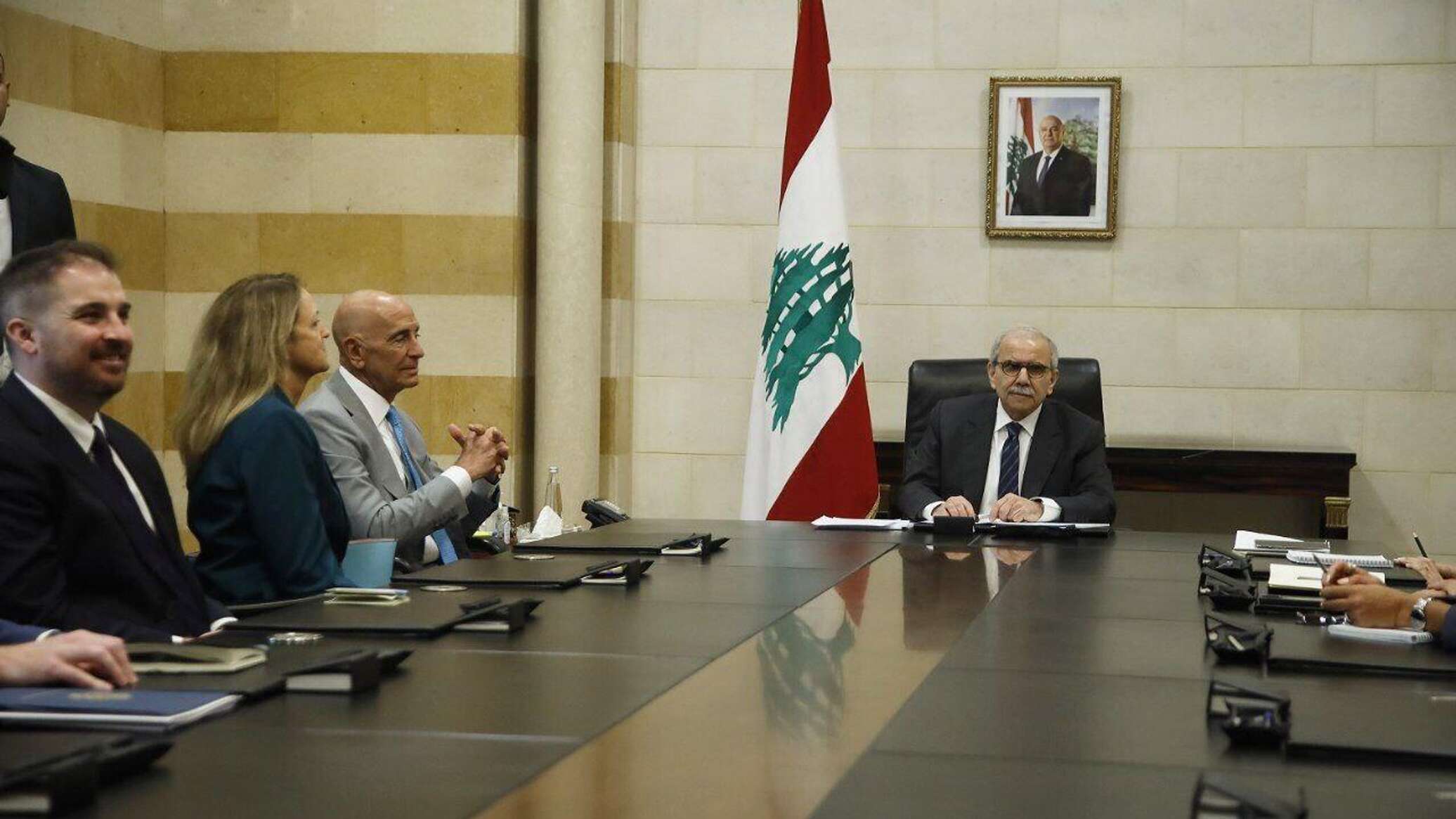 المبعوث الأمريكي يدعو السوريين للتفكير في بدائل "للنظام المركزي الشديد"